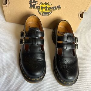 Dr. Martens 8065 Smooth Leather MARY JANE